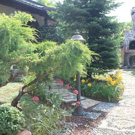 B&B Artistic House Cassano Magnago Extérieur photo